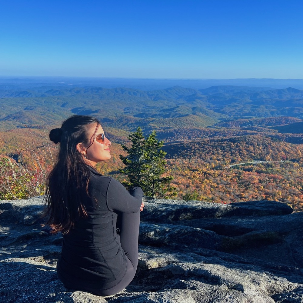 Meet your Posher, Andrea